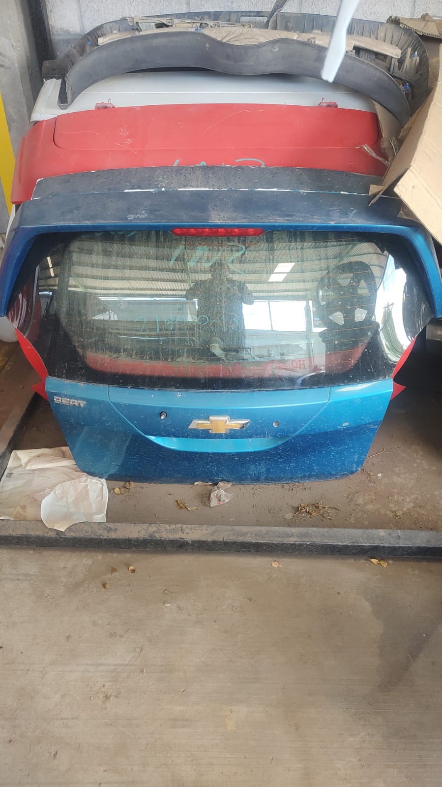 🚗 Quinta Puerta / Compuerta Trasera