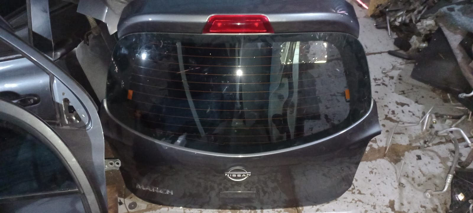 🚗 Quinta Puerta / Compuerta Trasera