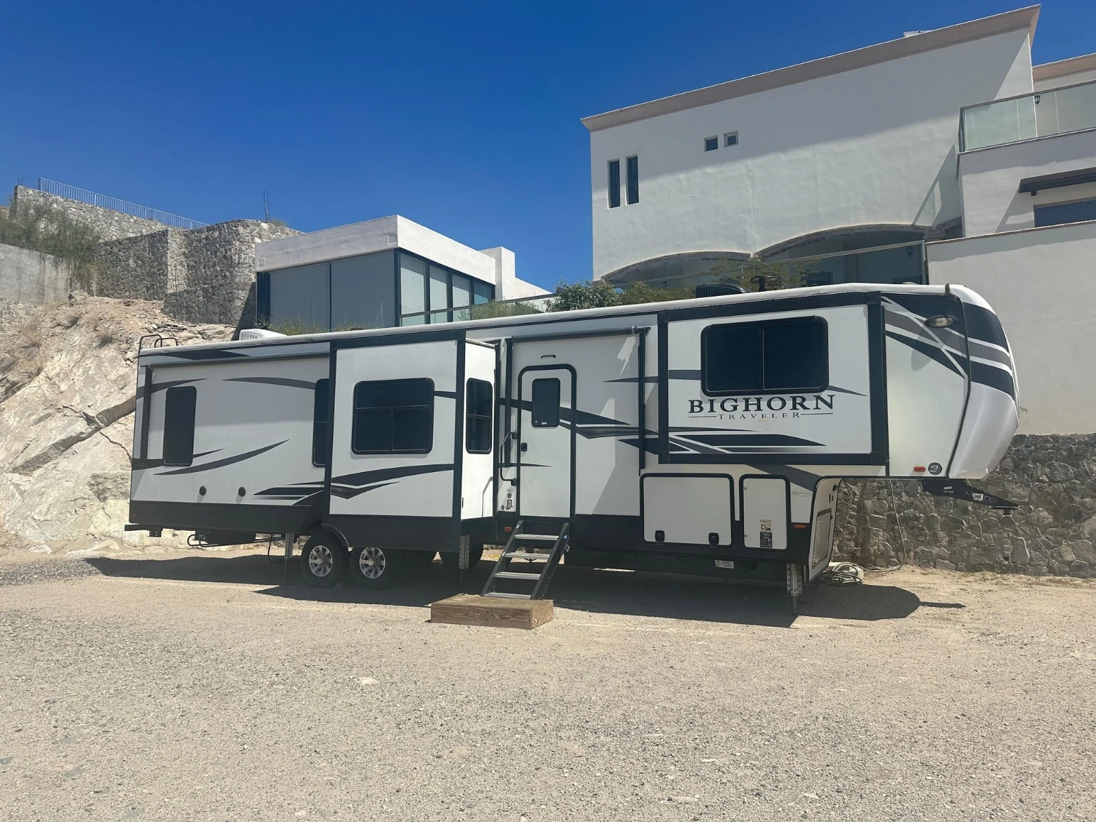 HEARTLAND BIGHORN TRAVELER 2019 - Foto 1