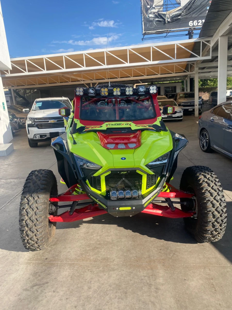 Polaris RZR PRO R ULTIMATE 2022 - Foto 1
