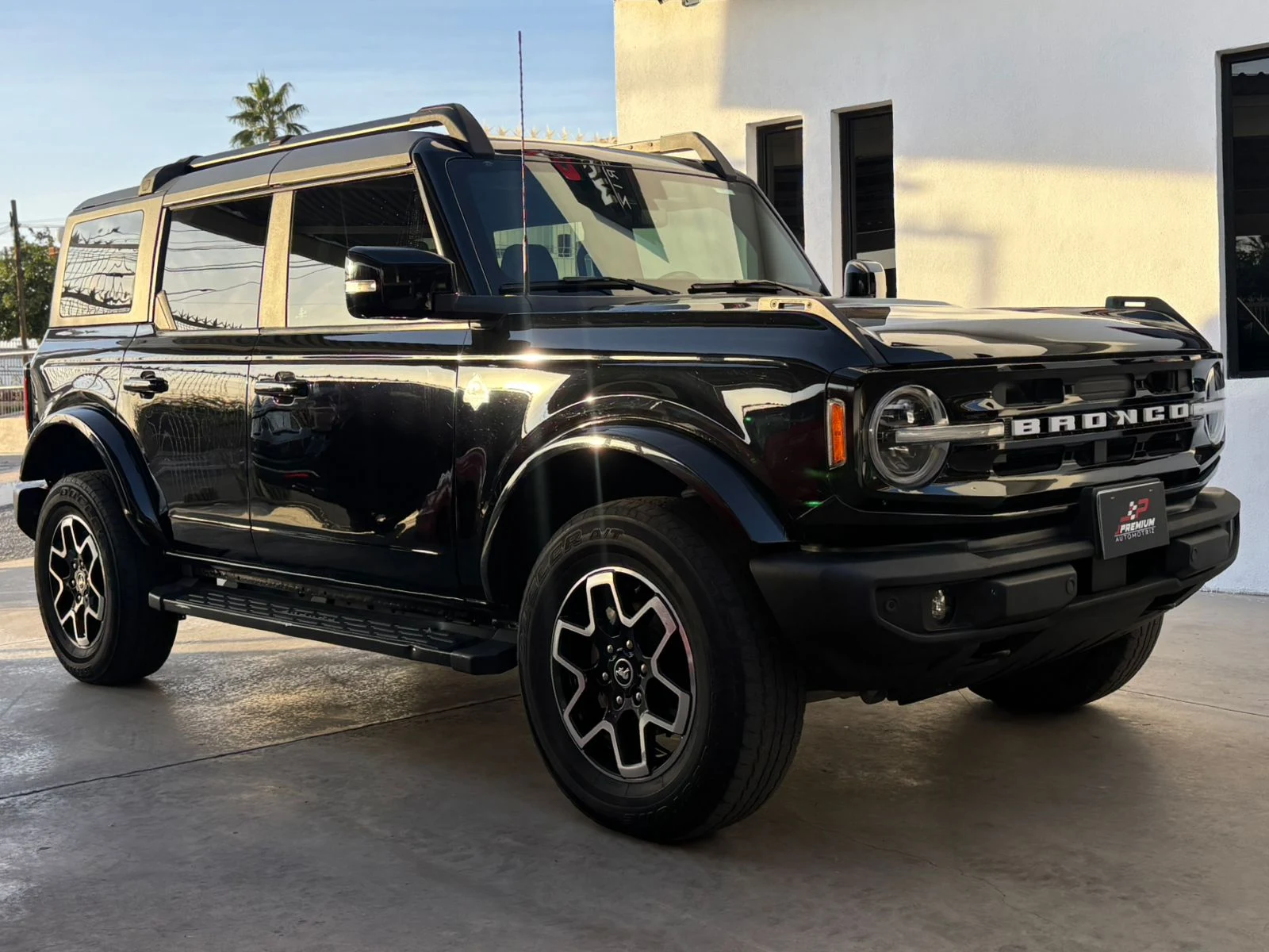 Ford BRONCO OUTERBANKS 2021 - Foto 1