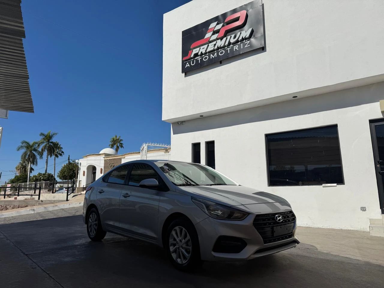 Hyundai ACCENT GL MID 2020 - Foto 1