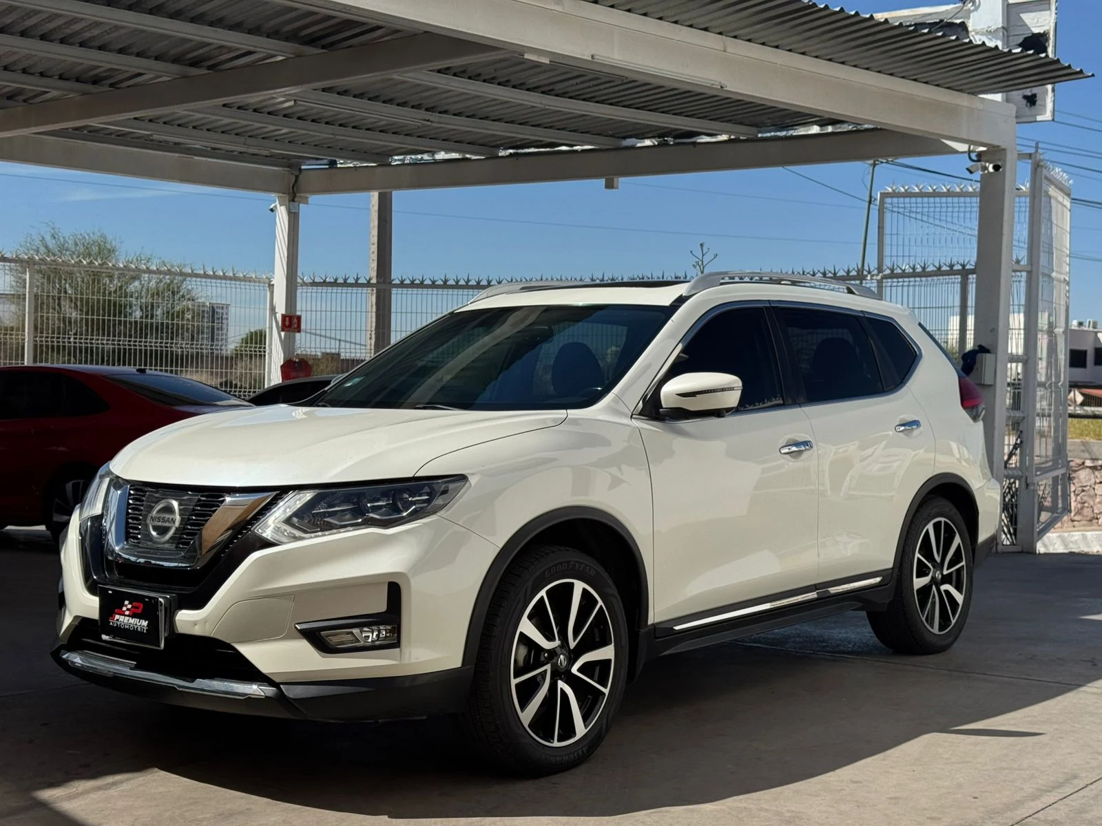 Nissan XTRAIL EXCLUSIVE 2020 - Foto 1