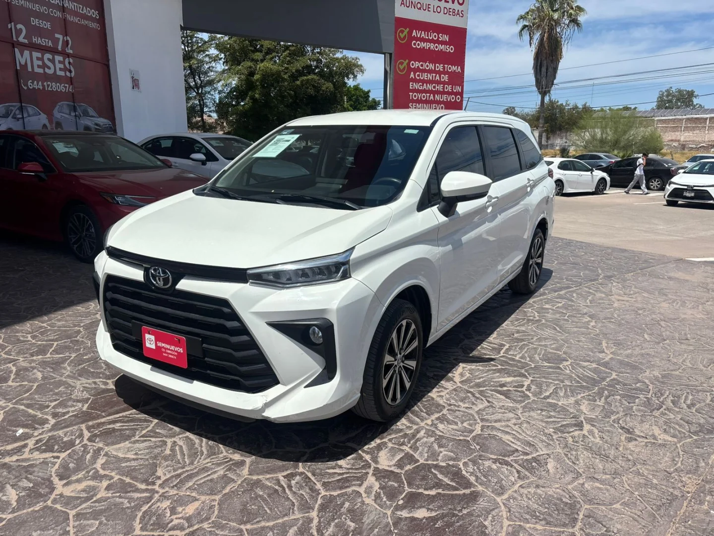 Toyota Avanza 2023 - Foto 1