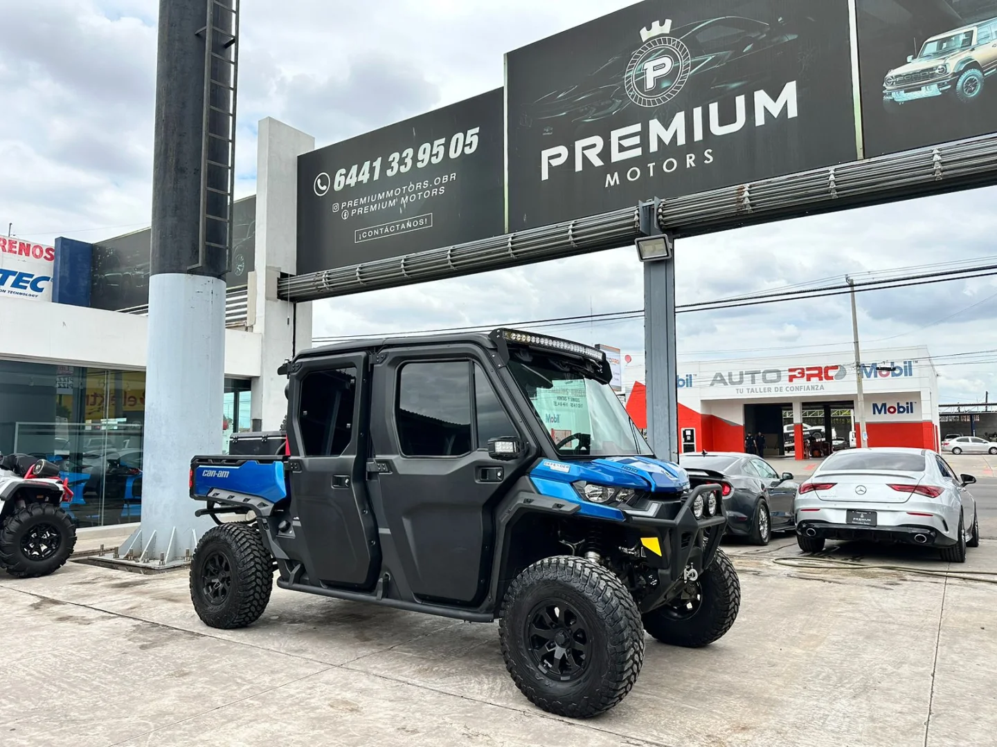 Can-Am Defender HD10 2021 · UTV/Side-by-Side