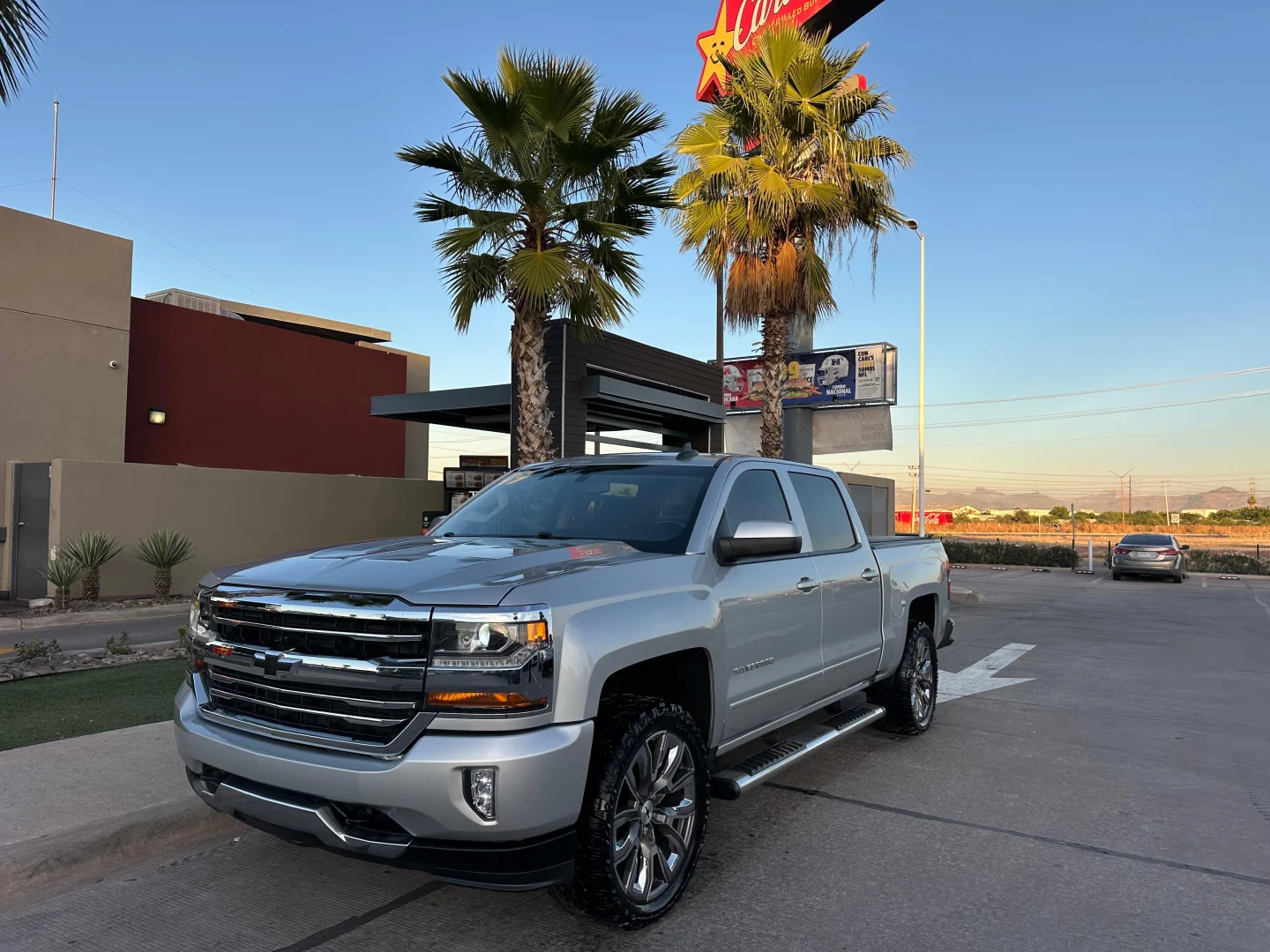 Chevrolet Silverado 1500 2017 - Foto 1
