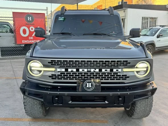 Ford Bronco 4x4 2021 - Foto 1