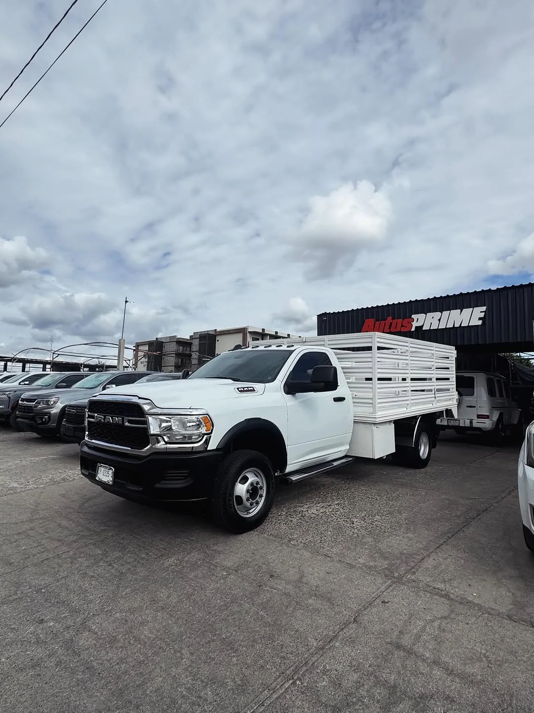 Ford F-4000 Heavy Duty 2024