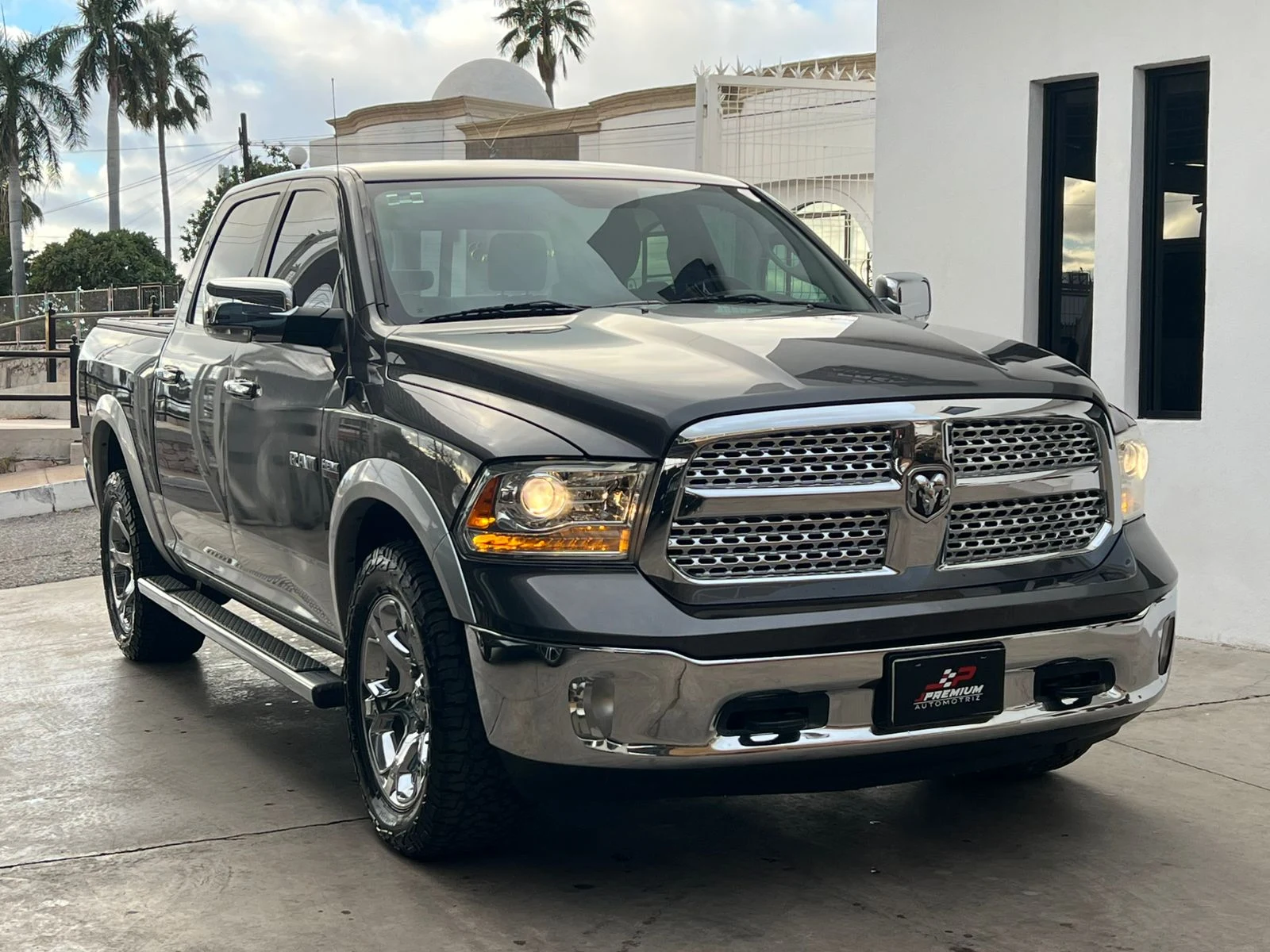Dodge RAM LARAMIE 2500 2018 - Foto 1