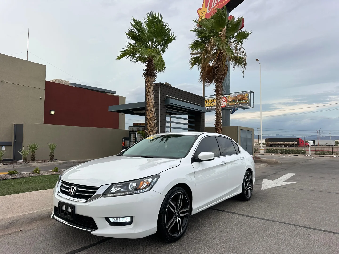 Honda Accord 2015 - Foto 1