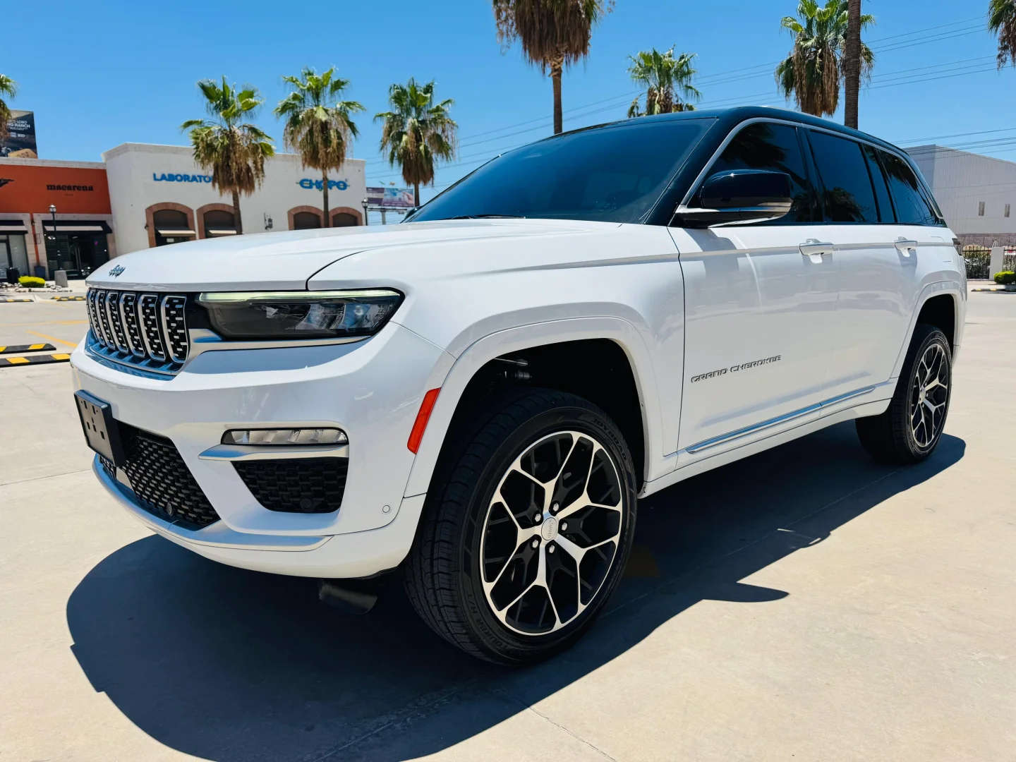 Jeep Grand Cherokee Summit 2023 - Foto 1