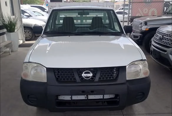 Nissan Estacas 2014 - Foto 1