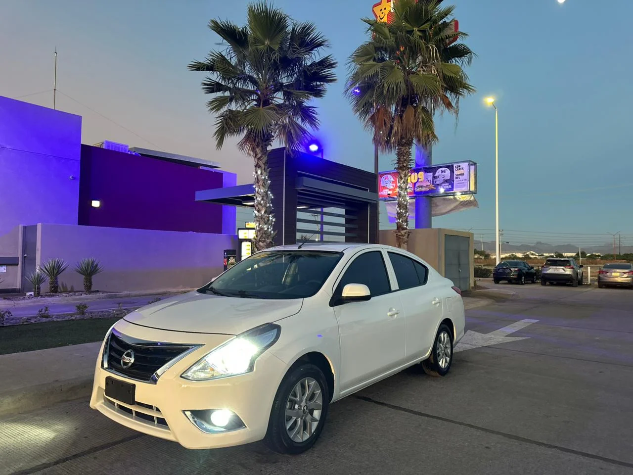 Nissan V-Drive 2022 - Foto 1
