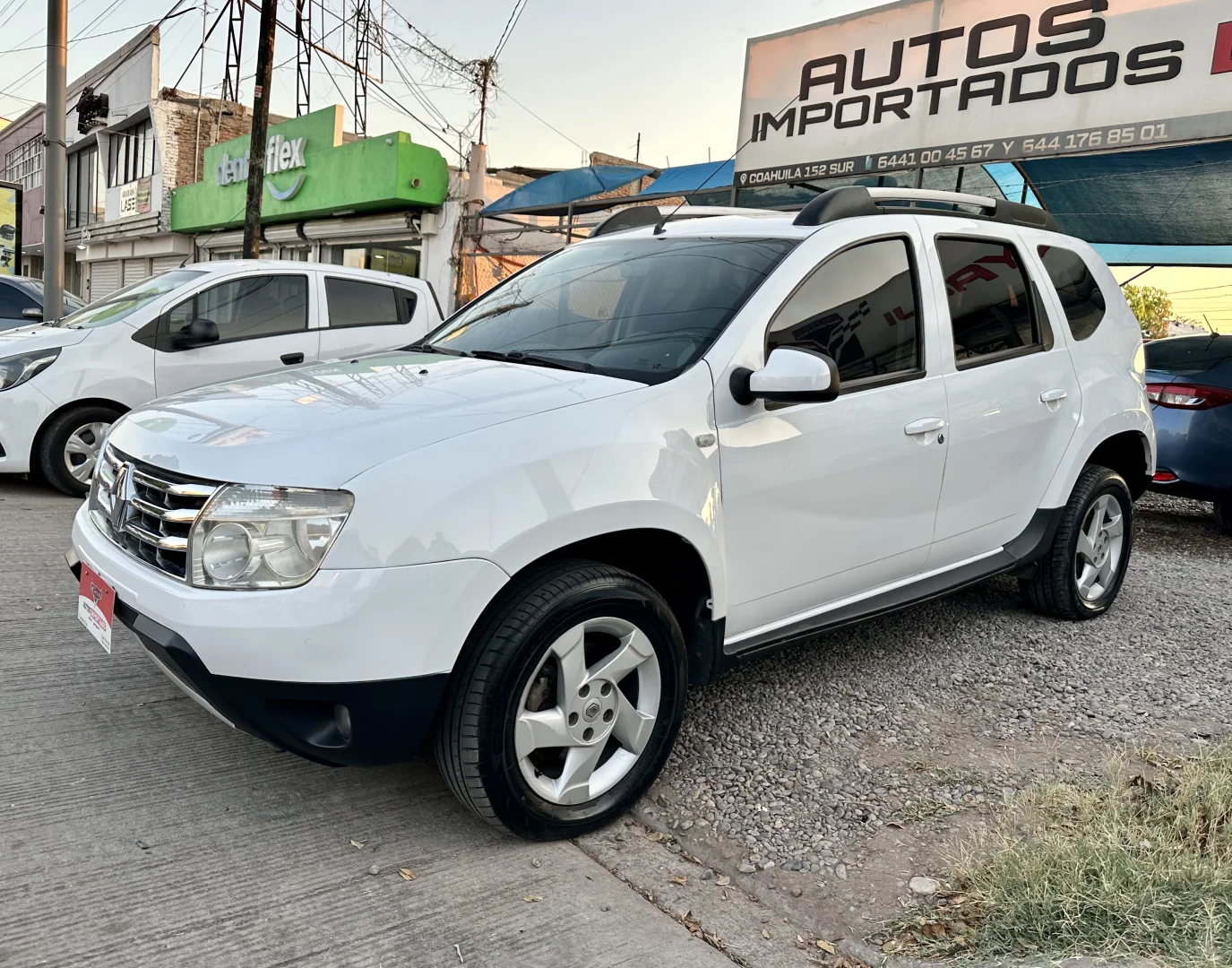 Renault Logan 2015 - Foto 1