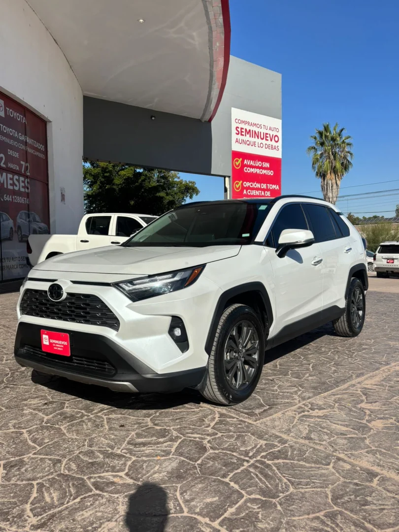 Toyota RAV4 2025