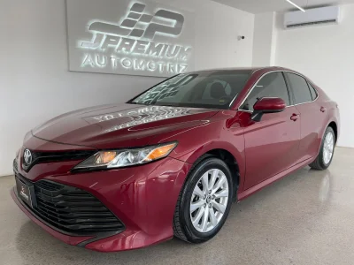 Toyota CAMRY LE 2018