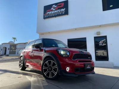 Mini Cooper COUNTRYMAN JOHN COOPER WORKS H RED CHILLI 2013