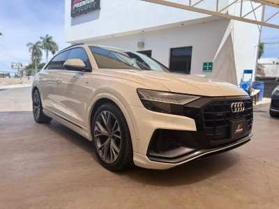 Audi Audi Q8 S-LINE 2020