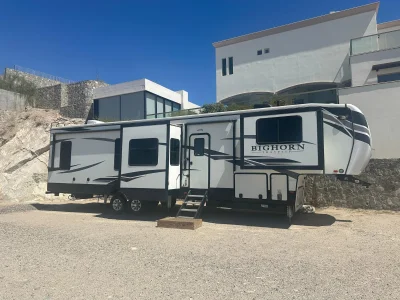 HEARTLAND BIGHORN TRAVELER 2019