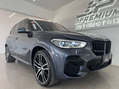 BMW X5 M50i 2022