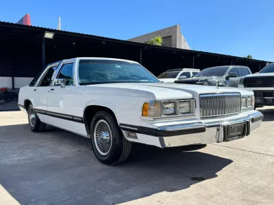 Mercury Marquis 1990