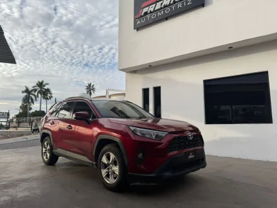 Toyota RAV4 XLE 2020